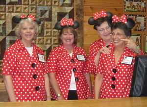shop-hop-4-300.jpg